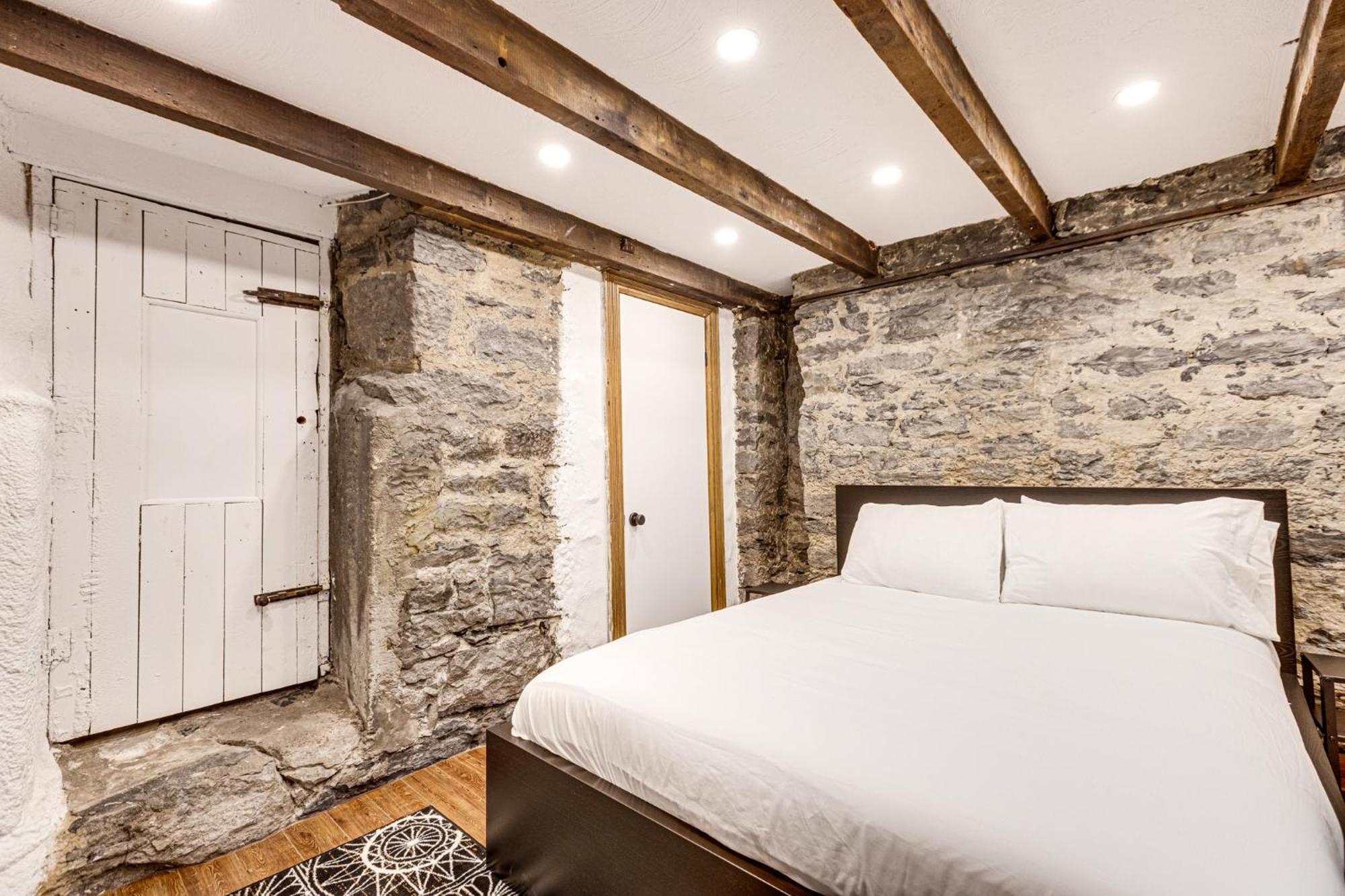 Apartement Saint Andre 蒙特利尔 外观 照片